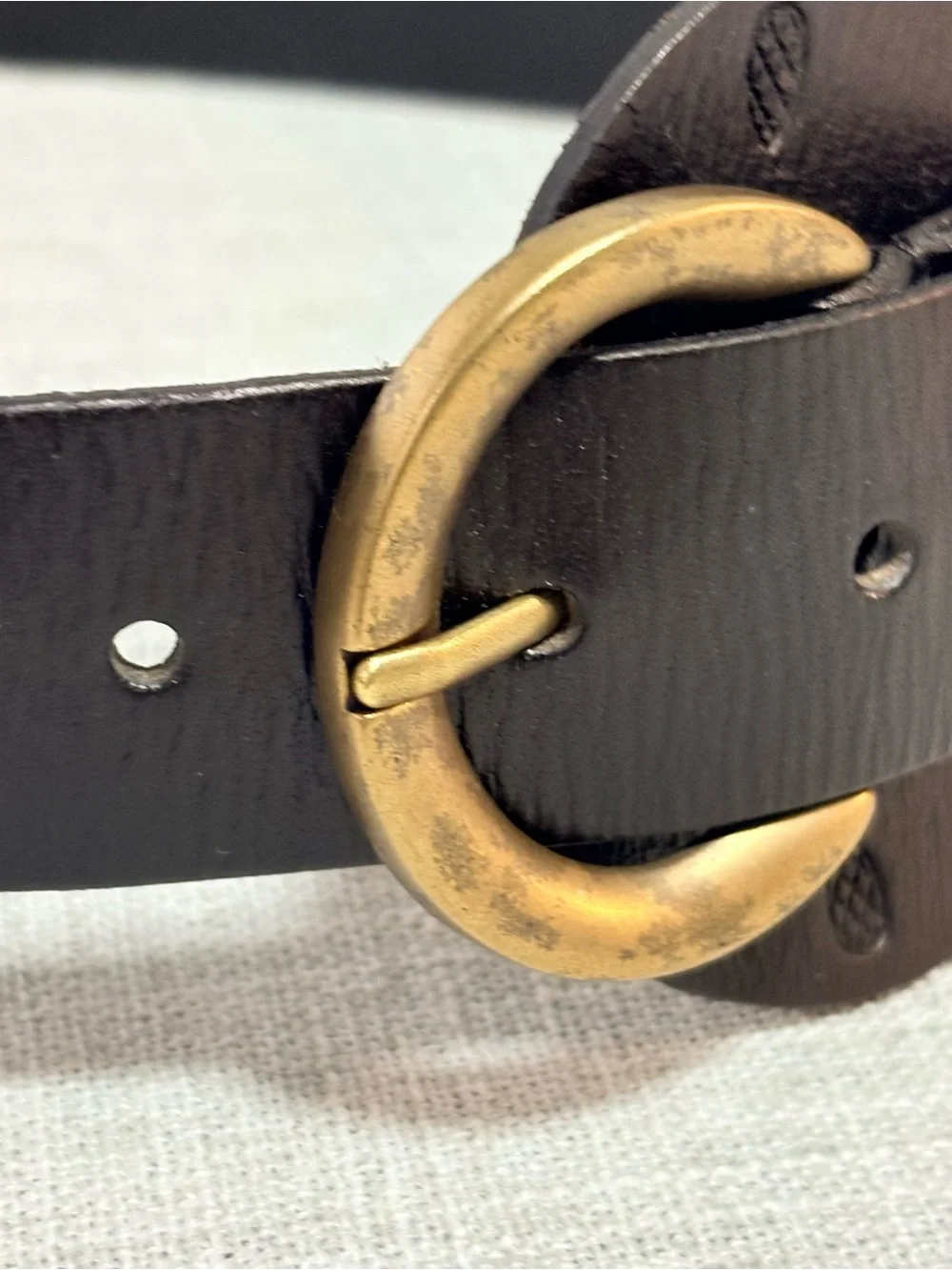 Linea Pelle Black Leather Double-Ring Belt with Antique Gold Buckles Y2K